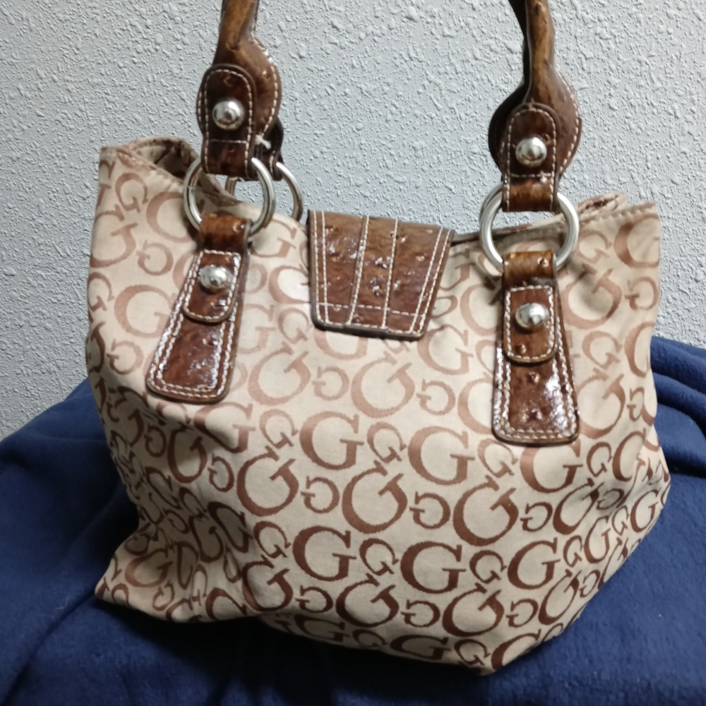 Guess hand bag